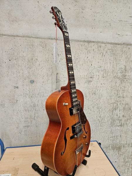 Godin 5th Avenue Jumbo HB Memphis Sun - DEMO