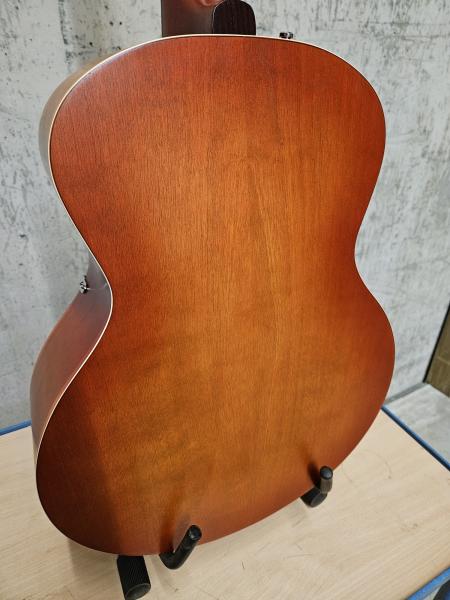 Godin 5th Avenue Jumbo HB Memphis Sun - DEMO