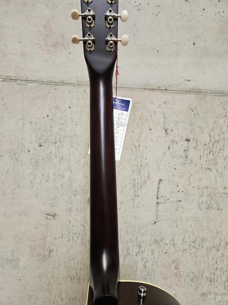 Norman B18 Mini Jumbo CW Cherry Burst A/E - DEMO