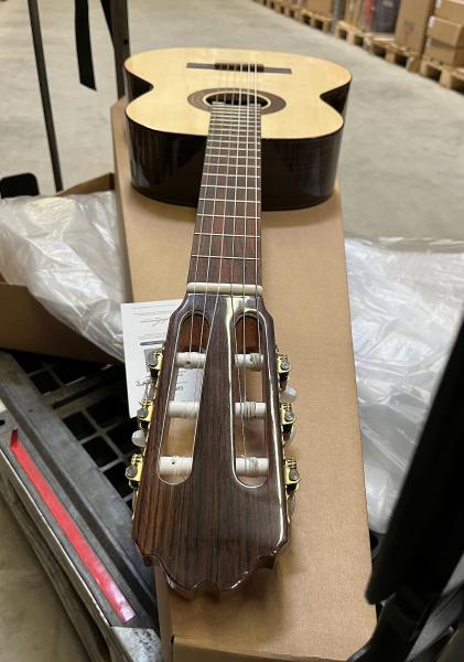 Kremona Soloist F65S